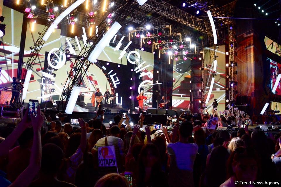 Концерт Софии Ротару на фестивале "ЖАРА" в Баку покажут на российском телеканале (ФОТО)