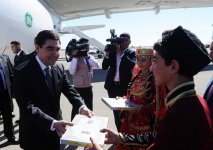Türkmenistan Cumhurbaşkanı Azerbaycan’da - Gallery Thumbnail