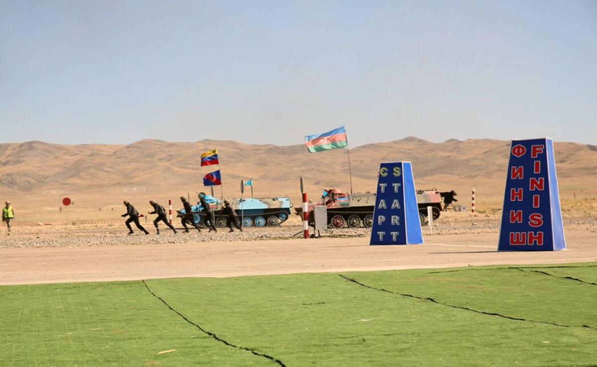 Artilleriyaçılarımız "Artilleriya atəşinin ustaları" müsabiqəsinin finalına vəsiqə qazanıb (FOTO)