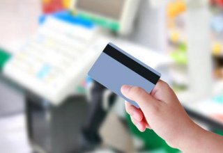 Number of payments by foreign citizens via bank cards down in Azerbaijan