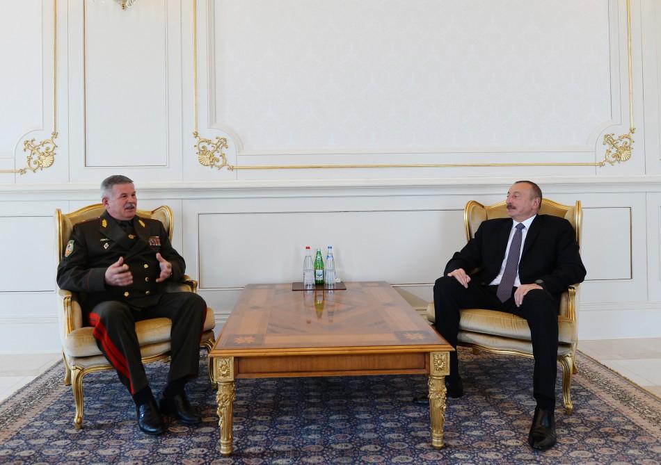 Ilham Aliyev receives chairman of State Border Committee of Belarus (PHOTO)