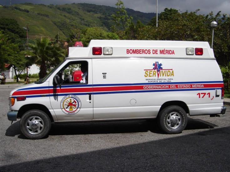 Venesuelada iki avtobus toqquşub: 8 ölü, 20 yaralı
