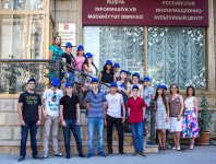 Азербайджанские школьники отправились в Россию (ФОТО)