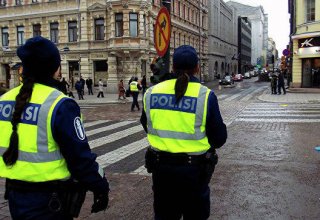 В Хельсинки полиция задержала 17 человек на акции против ограничительных мер