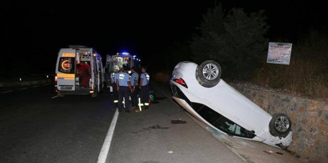 Azerbaijanis injured in road accident in Turkey