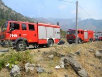 Azerbaijan’s Ministry of Emergency Situations continues ops tackling fires in Georgia (PHOTO)