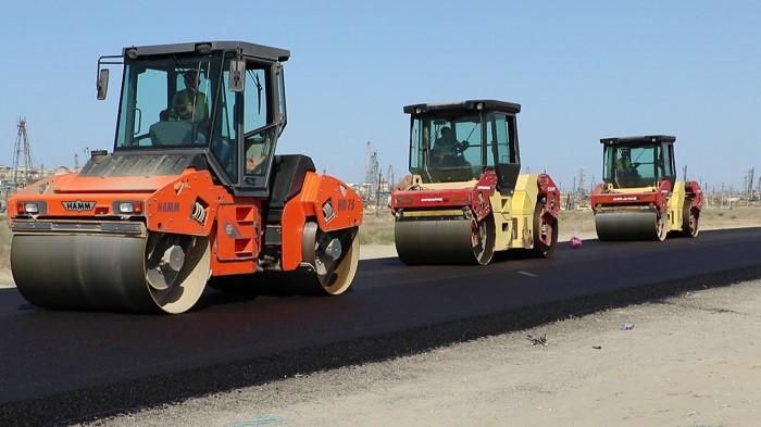 Turkmenistan considering purchasing road construction equipment from John Deere