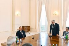 Cumhurbaşkanı İlham Aliyev Karabağ takımını kabül etti (Fotoğraf)