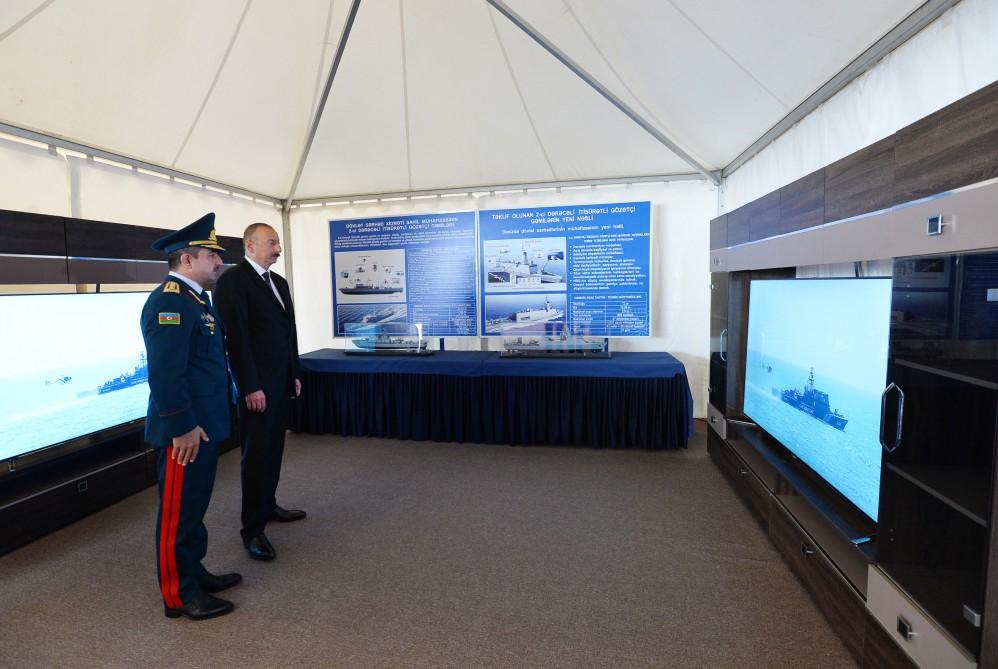 Ilham Aliyev views newly-built Tufan type border guard ship (PHOTO)