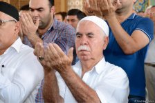 В связи с праздником Гурбан во всех мечетях Азербайджана был совершен праздничный намаз (ФОТО)