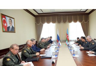 В Баку состоялась встреча начальников генештабов ВС Азербайджана и России (ФОТО)