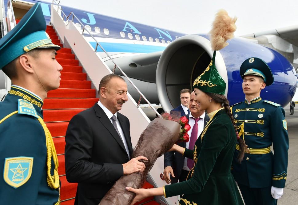 Cumhurbaşkanı İlham Aliyev Kazakistan’da