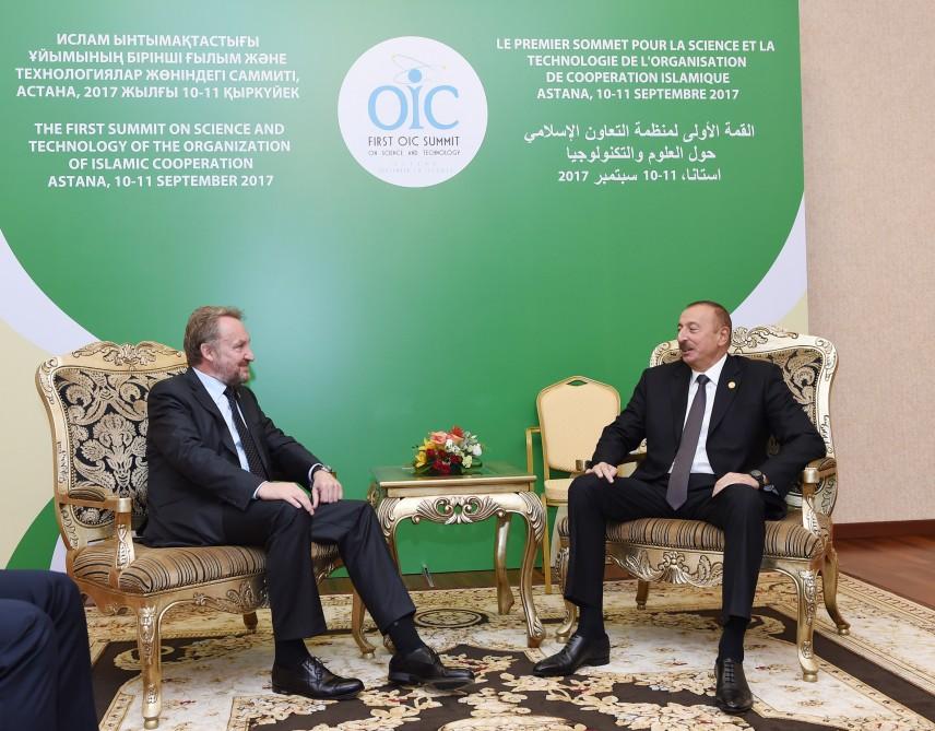 Ilham Aliyev meets with chairman of presidency of Bosnia and Herzegovina in Astana (PHOTO)