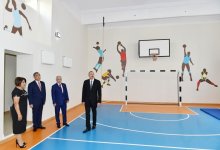 Ilham Aliyev views newly-renovated secondary school in Sabail district (PHOTO)