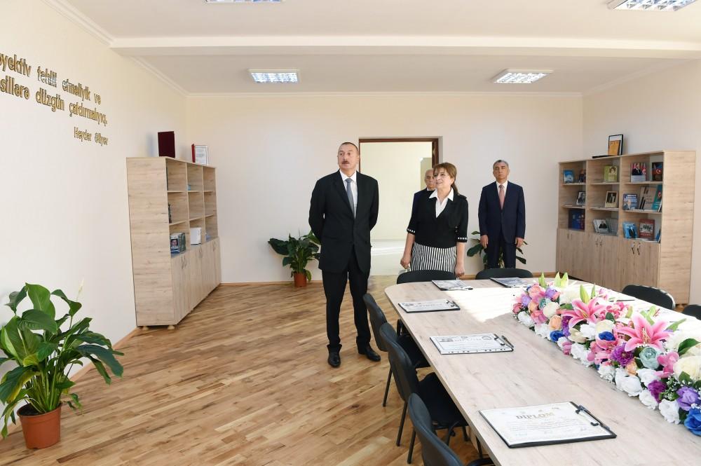 Ilham Aliyev views overhauled school in Baku’s Sabayil District  (PHOTO)