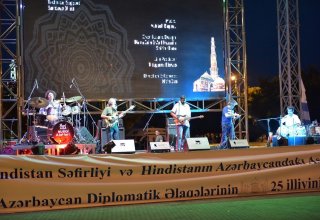 ‘INDIAN OCEAN’ enthrals music lovers at Baku Boulevard (PHOTO)