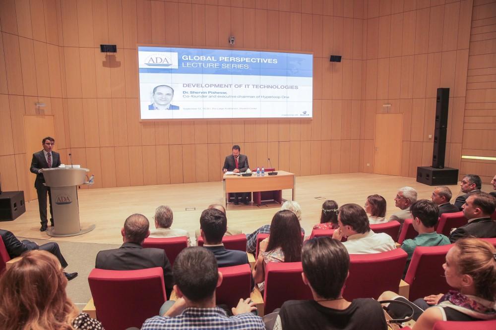 Первый вице-президент Мехрибан Алиева посетила лекцию американского бизнесмена Шервина Пишевара в университете ADA (ФОТО)