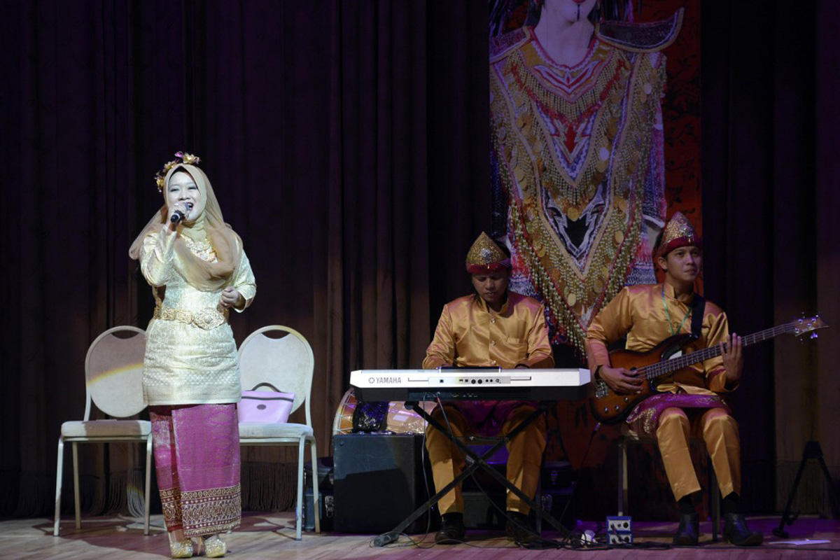 Фестиваль культуры Индонезии в Баку –  красочный мир "Страны тысячи островов" (ФОТО)