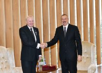 Ilham Aliyev awards BP CEO Robert Dudley with Dostlug Order (PHOTO)
