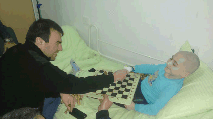 Gens una sumus: Юному азербайджанскому шахматисту необходима срочная помощь (ФОТО, ДОКУМЕНТЫ)