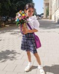 Кто из азербайджанских звезд повел детей в первый класс (ФОТО)