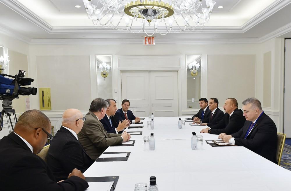 Prezident İlham Əliyev Nyu-Yorkda ABŞ Etnik Anlaşma Fondunun sədri ilə görüşüb (YENİLƏNİB)