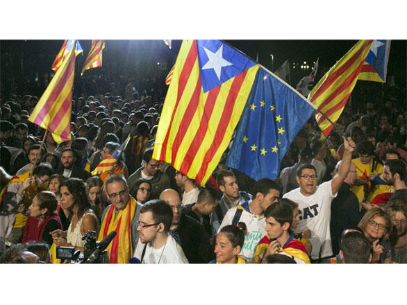 Madriddə Kataloniyadakı referendumun əleyhinə nümayiş keçirilir