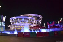 Олимпийский городок V Азиатских игр в ночной фотосессии (ФОТО)