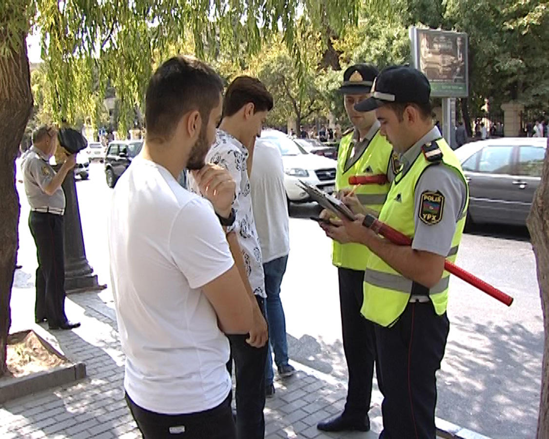 В Баку проводятся рейды против пешеходов-нарушителей (ФОТО)