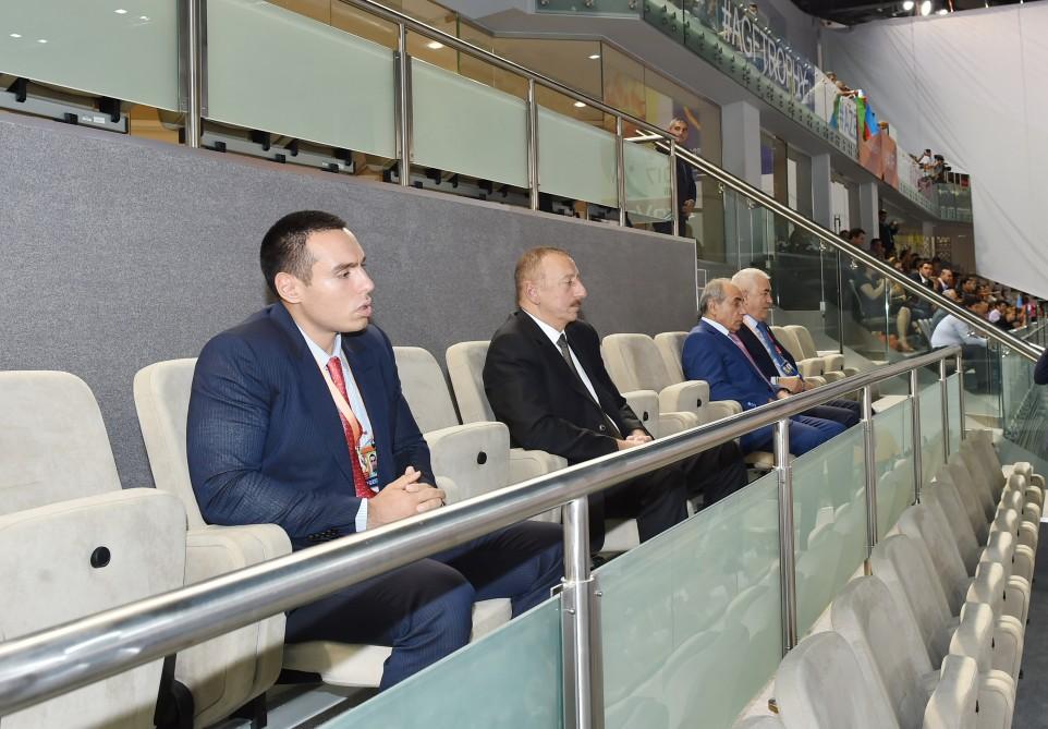 Президент Ильхам Алиев посмотрел игру женской сборной Азербайджана по волейболу (ФОТО)