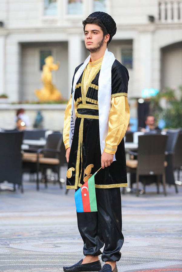 Азербайджанцы на конкурсе самых красивых людей планеты (ФОТО)