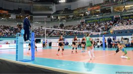 Azerbaijani women’s volleyball team makes it to CEV championship quarterfinals (PHOTO)