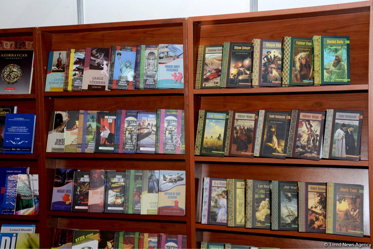Натиг Расулзаде: Книжная выставка-ярмарка способствует обогащению культурного потенциала (ФОТО)