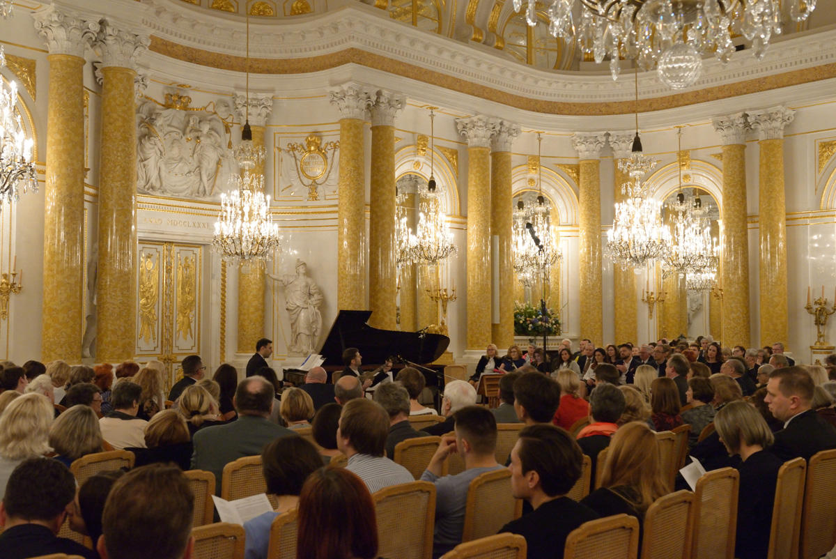 Юбилей Ростроповича в Варшаве ознаменовался блестящим концертом азербайджанских музыкантов (ВИДЕО, ФОТО)
