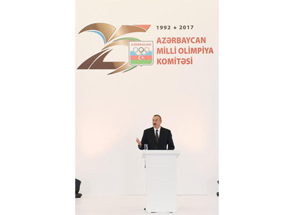 Президент Ильхам Алиев: Азербайджанский народ, его воля сегодня определяют политику Азербайджана