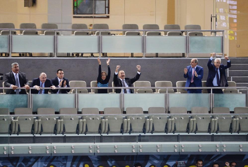 Ilham Aliyev, his spouse watched Azerbaijan-Germany volleyball match (PHOTO)