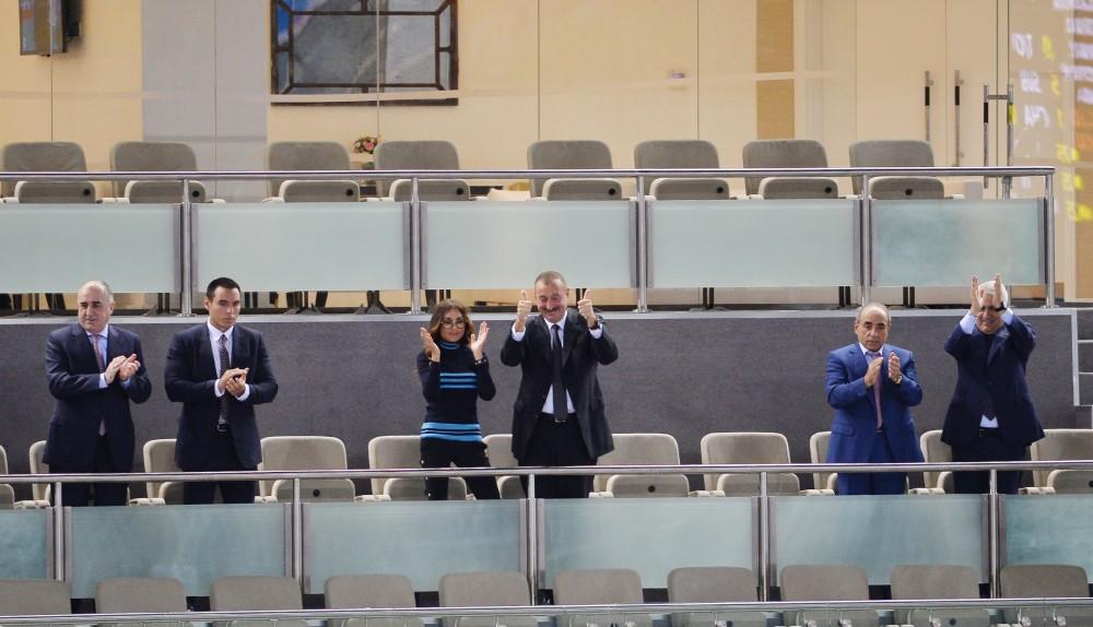 Ilham Aliyev, his spouse watched Azerbaijan-Germany volleyball match (PHOTO)