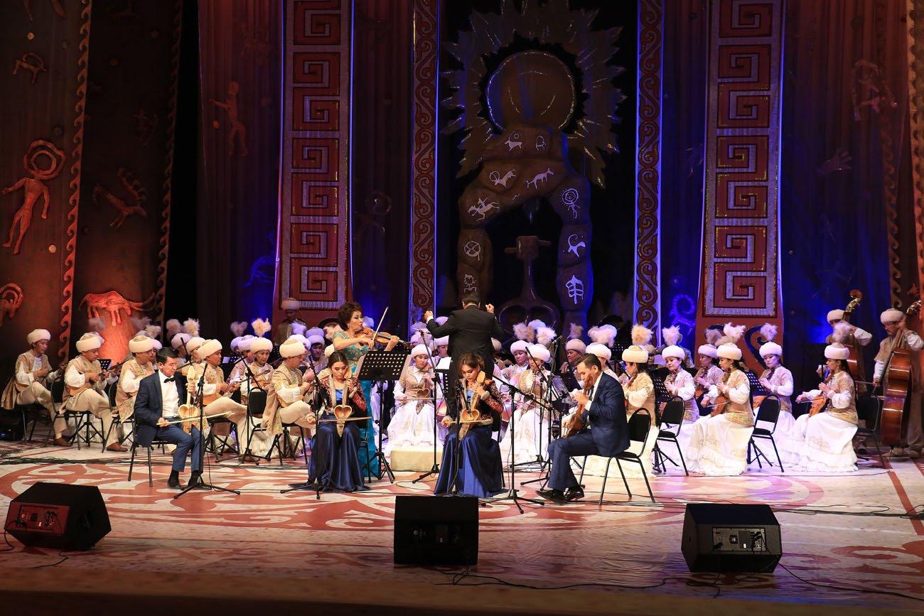 Uluslararası Türk Kültürü Teşkilatı TÜRKSOY ve Kazakistan'ın Kızılorda Valiliği işbirliğinde "4. Korkut ve Büyük Bozkır Müziği Uluslararası Festivali" düzenlendi