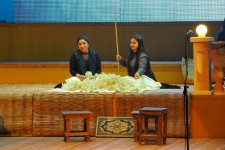 Газели и мейхана Алиаги Вахида в театральных миниатюрах – незабываемые эмоции (ФОТО)