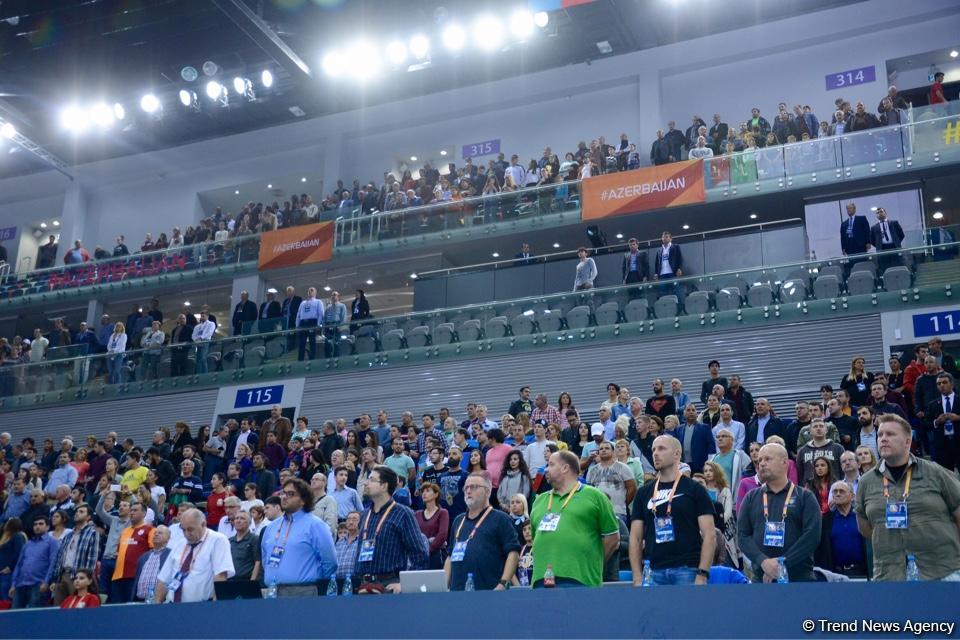 Voleybol millimiz Avropa Çemionatında növbəti oyununu keçirib (FOTOREPORTAJ)