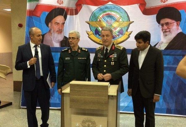 Tahran'da İran va Türkiye'nin askeri işbirliği konuşuldu