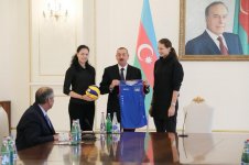 Президент Ильхам Алиев: Азербайджан уже занял свое достойное место в мировой Олимпийской семье (ФОТО) (версия 3)