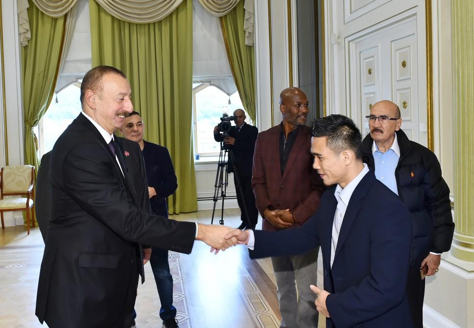 Президент Ильхам Алиев: Спорт - это самое лучшее средство для привлечения молодого поколения к добрым делам (ФОТО)