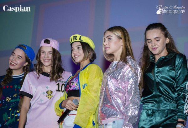 Тинейджеры Open Kids отметили пятилетие зажигательным концертом в Баку (ФОТО)