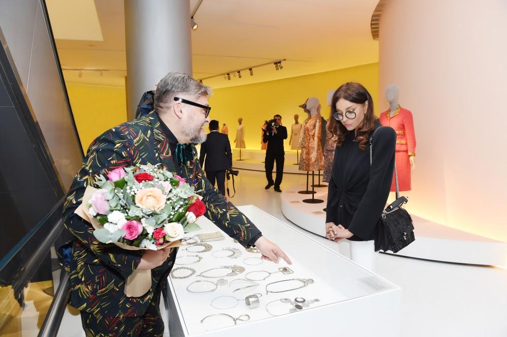 First VP Mehriban Aliyeva attends opening ceremony of exhibition "Modernism and Fashion" [PHOTO]