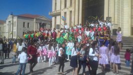 В Губе проходит красочный Фестиваль яблок и ковра (ФОТО)
