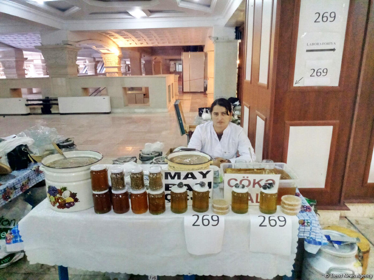 Number of honey fair participants in Baku grows (PHOTO)