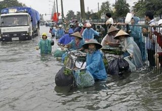 Death toll in Vietnam flooding, landslides rises to 68