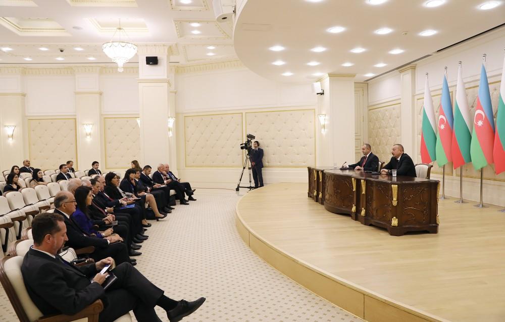 President Aliyev and President Radev make press statements (PHOTO)