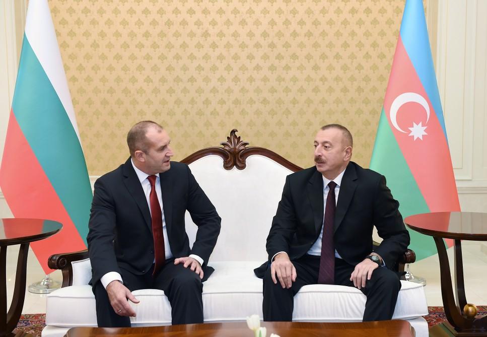 Состоялась встреча Президента Ильхама Алиева и Первой леди Мехрибан Алиевой с Президентом Болгарии и его супругой (ФОТО)